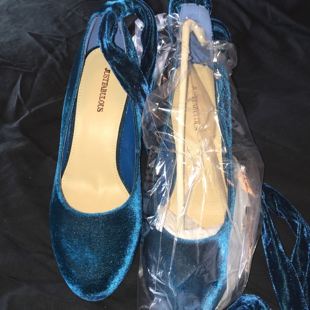 size 10w block heels
